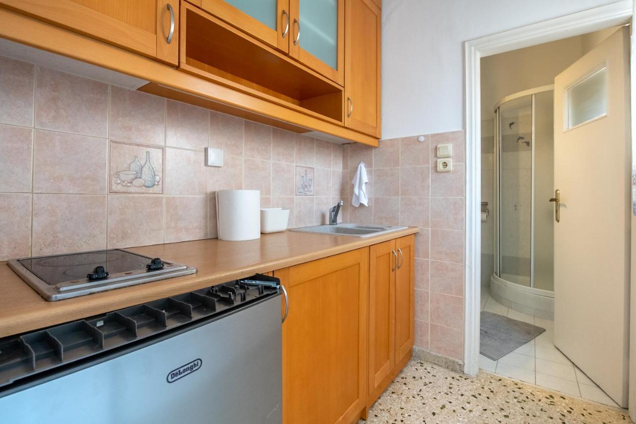 Appartement Penthouse Under Acropolis Hill à Athènes Extérieur photo